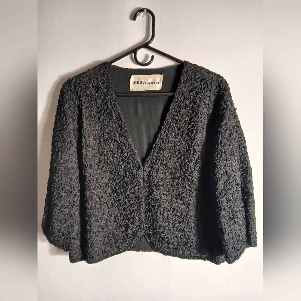 Women's Milgrim's Vintage Black Thick Lined Ribbon Fabric Jacket SzM Hook & Eye